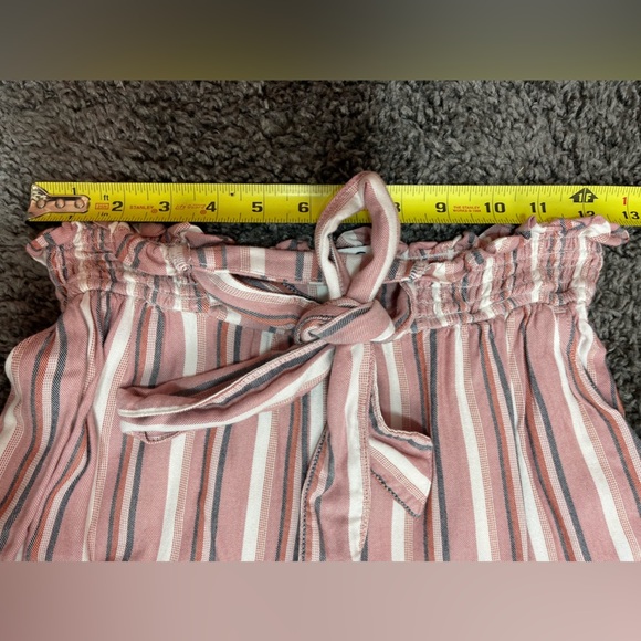 Hollister California pink white ultra high-rise elastic waist pull-on shorts XS - Picture 14 of 15